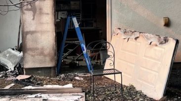 Neighbors Take Charge Amidst Uncontrolled Wildfires With No Assistance in Sight