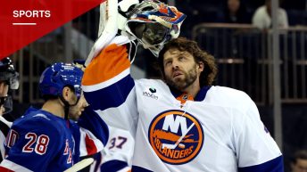 Islanders Goalie Semyon Varlamov Returns to NHL Action After 662 Days Out With Knee Injuries