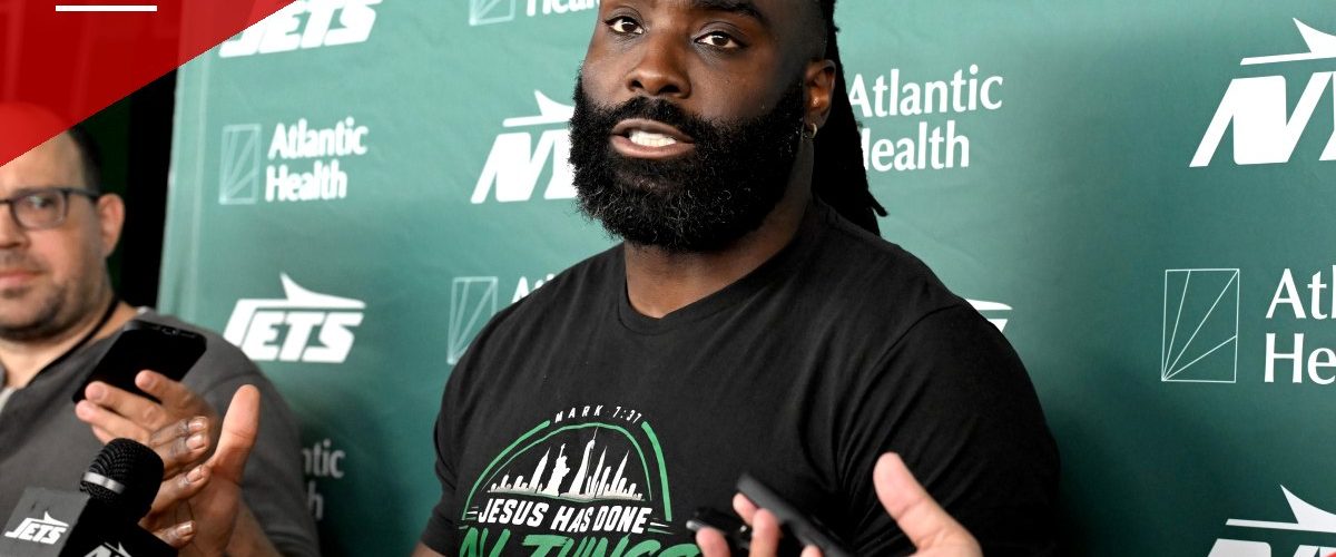 Jets Captain Demario Davis Rejects Pressure to Change Course After 1-3 Start