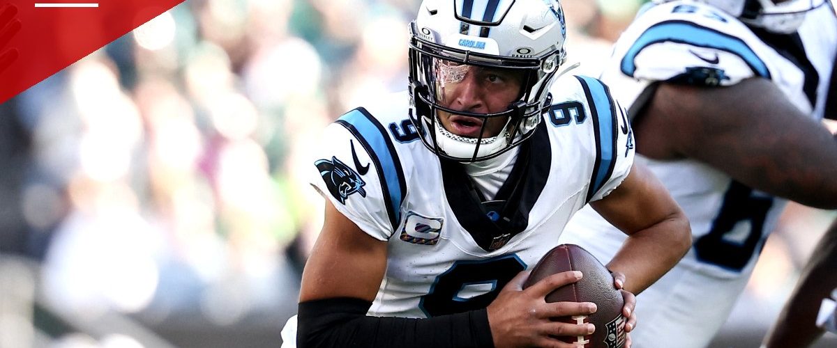 Panthers Favored to Clinch Division Edge Over Reeling Buccaneers