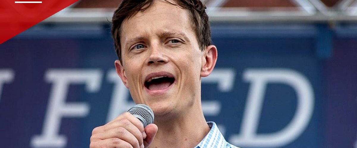 Sand's Des Moines Church Ties Draw Scrutiny Ahead of Iowa Governor's Race
