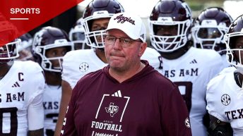 Texas A&M Coach Mike Elko Dismisses Fan Message Board as 'Cesspool' After Third Loss