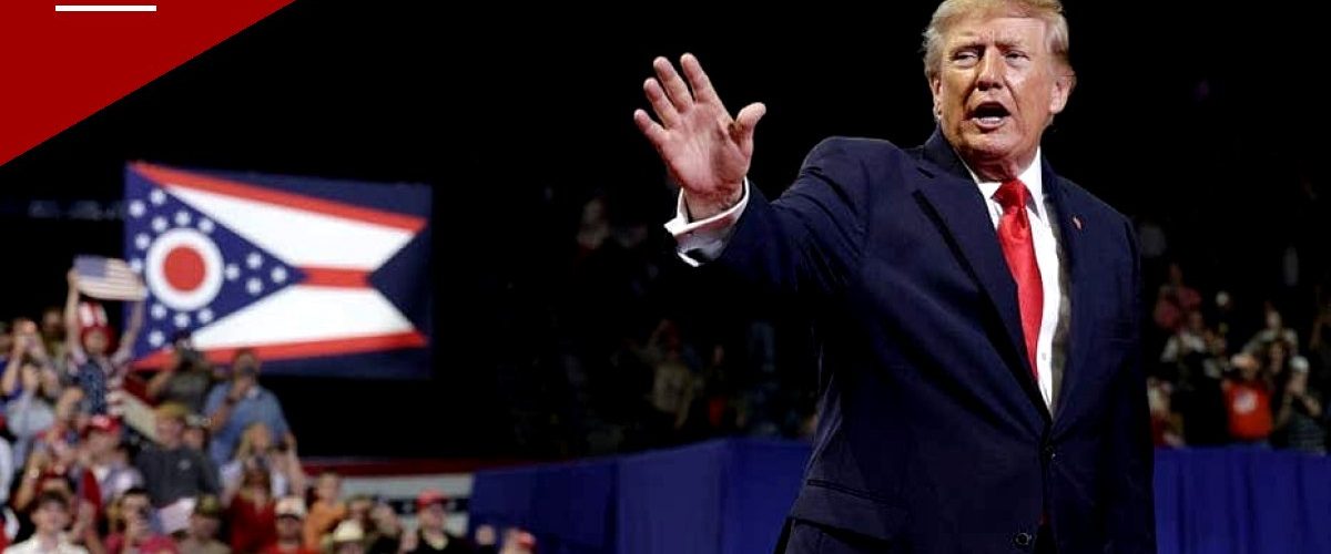 Trump Crowd Chants 'Deport' in Youngstown After Federal Agents Search Omar's Home